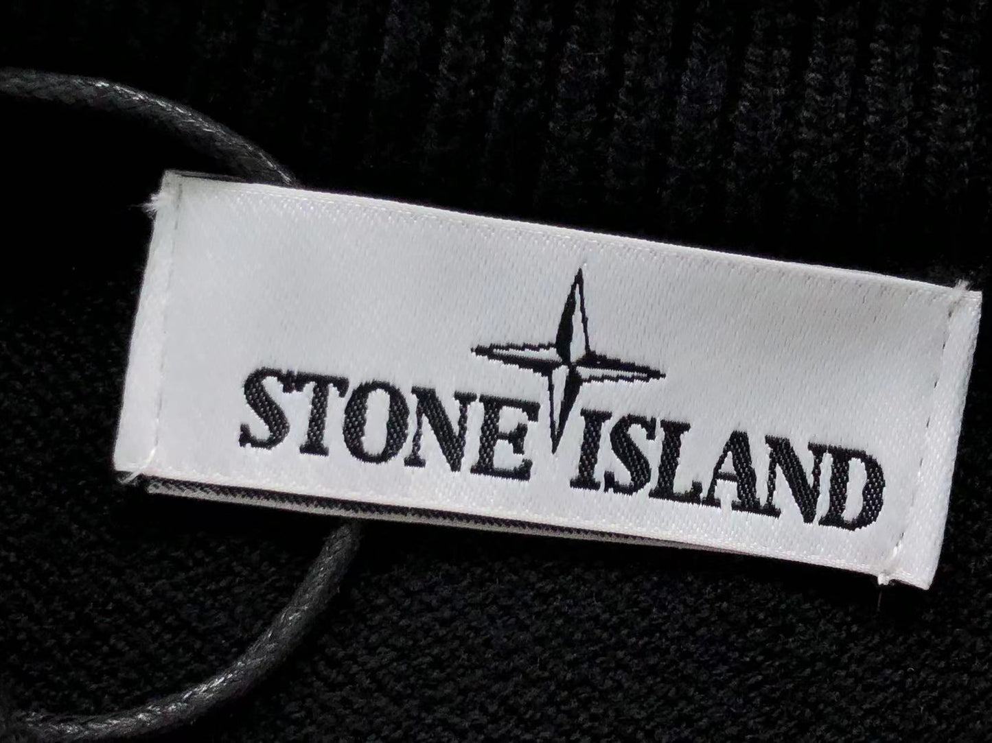 STONE ISLAND PULL