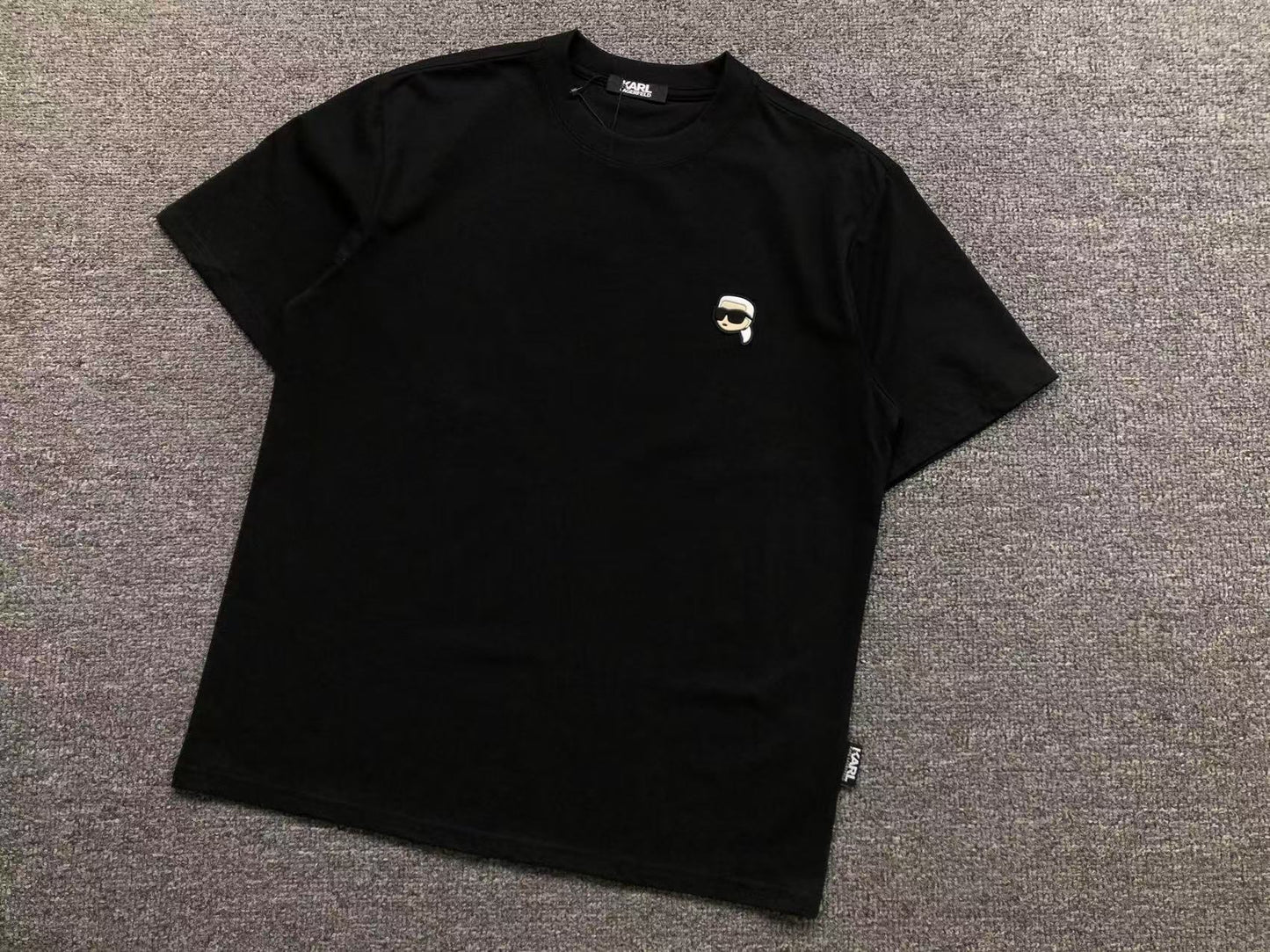KARL LAGERFELD T-SHIRT