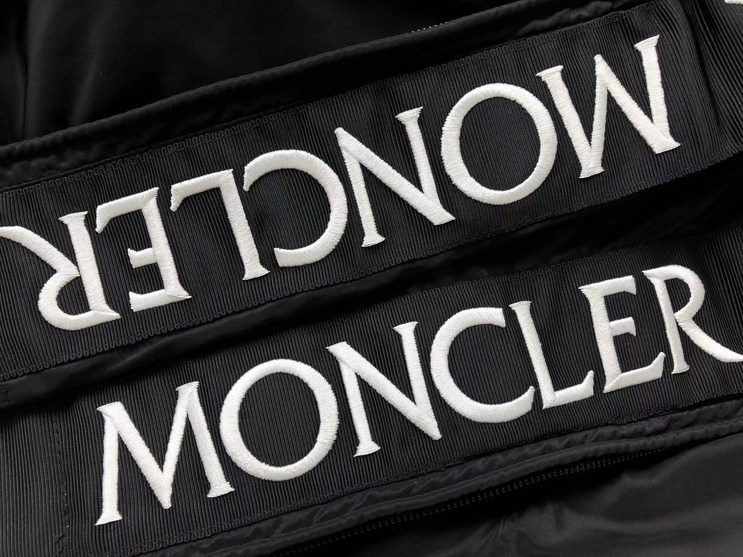MONCLER VESTE LEGERE