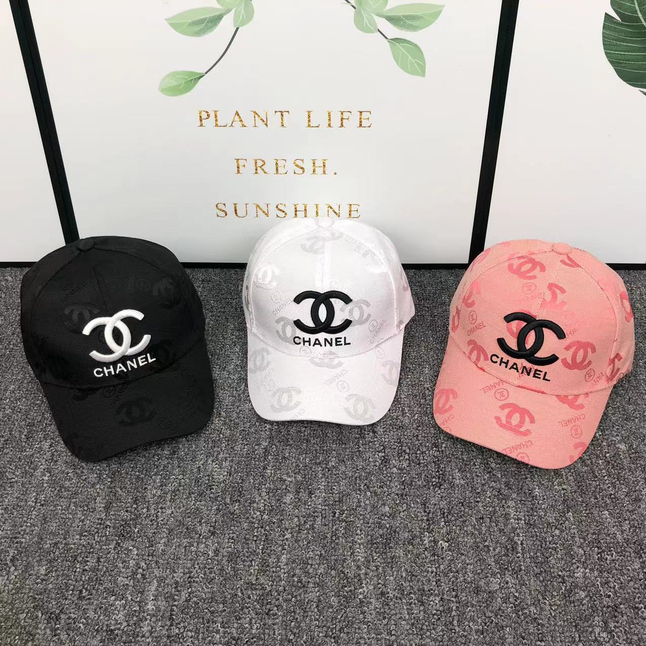 CHANEL CASQUETTE