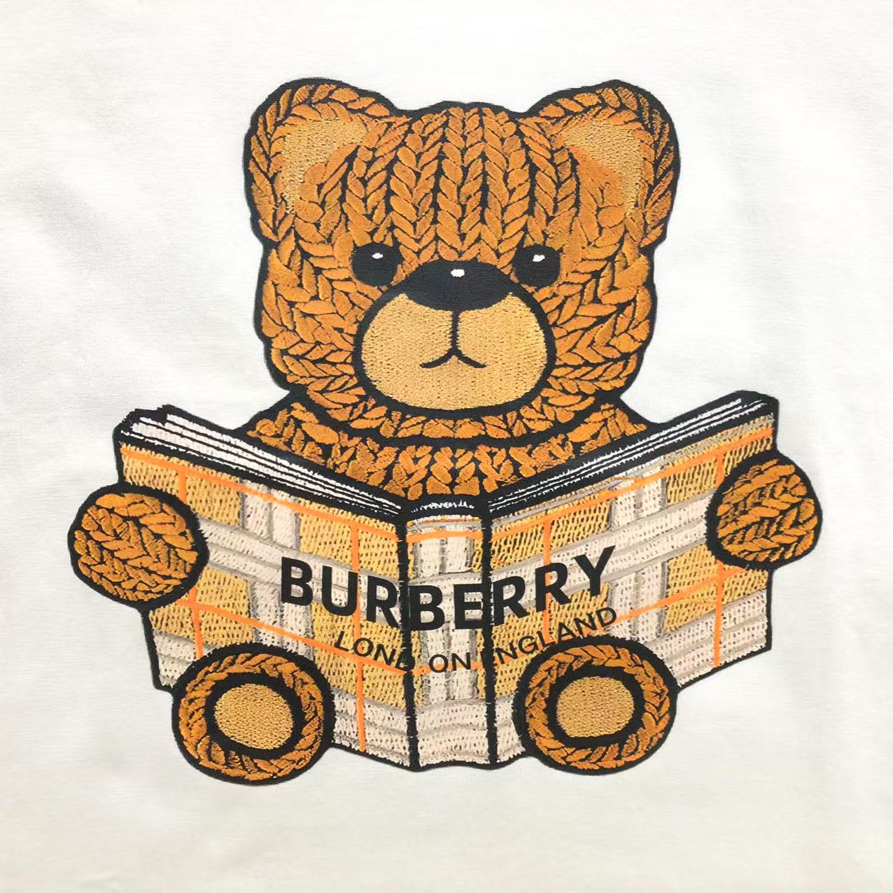 BURBERRY T-SHIRT