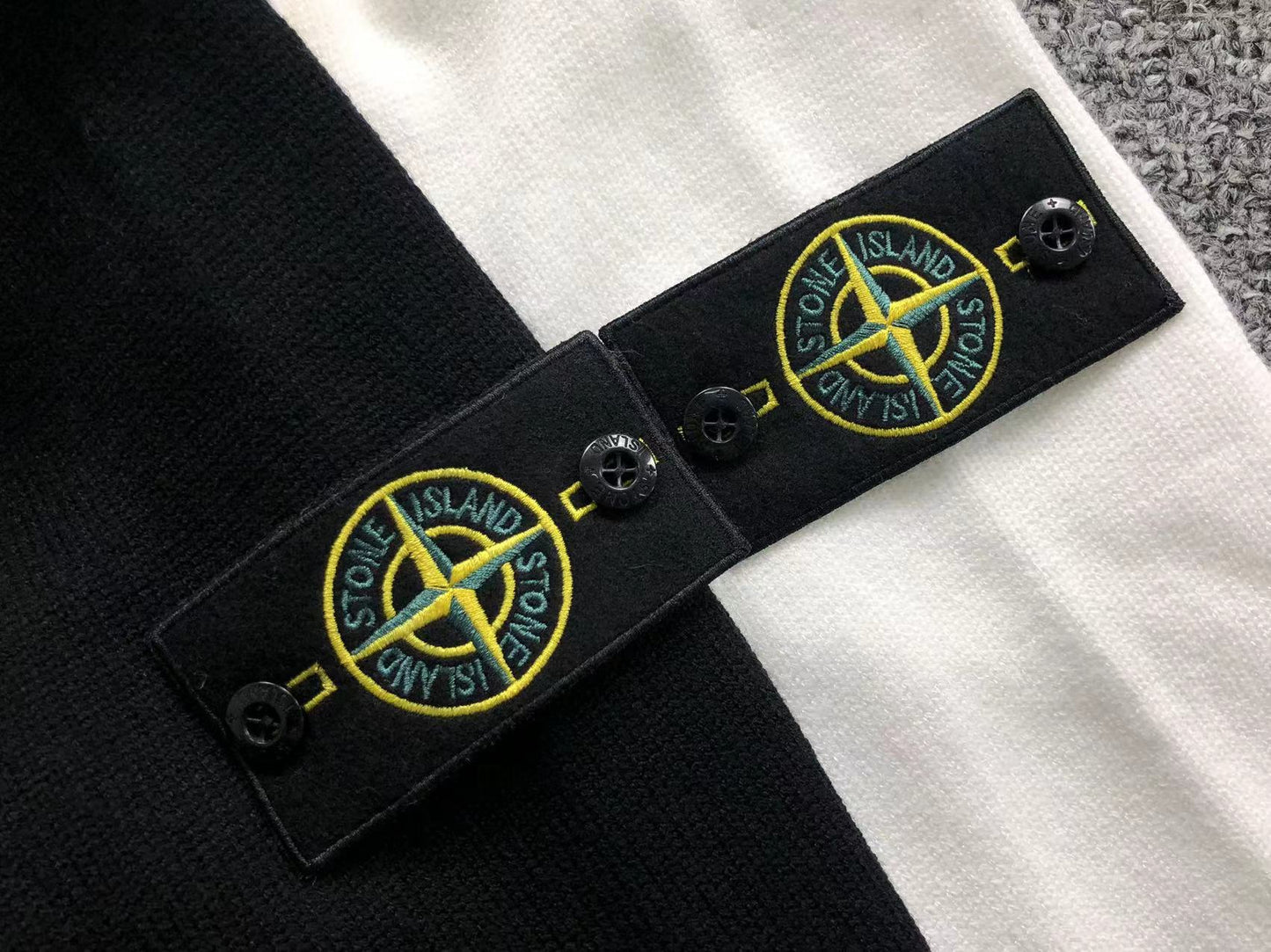 STONE ISLAND PULL