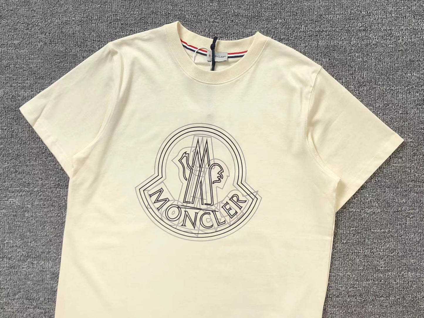 MONCLER T-SHIRT