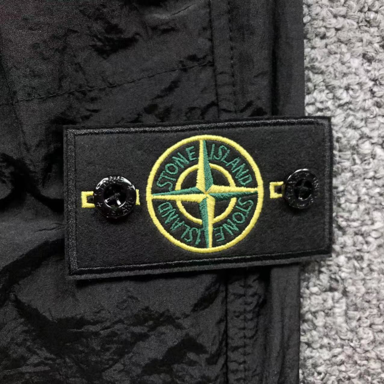 STONE ISLAND CARGO