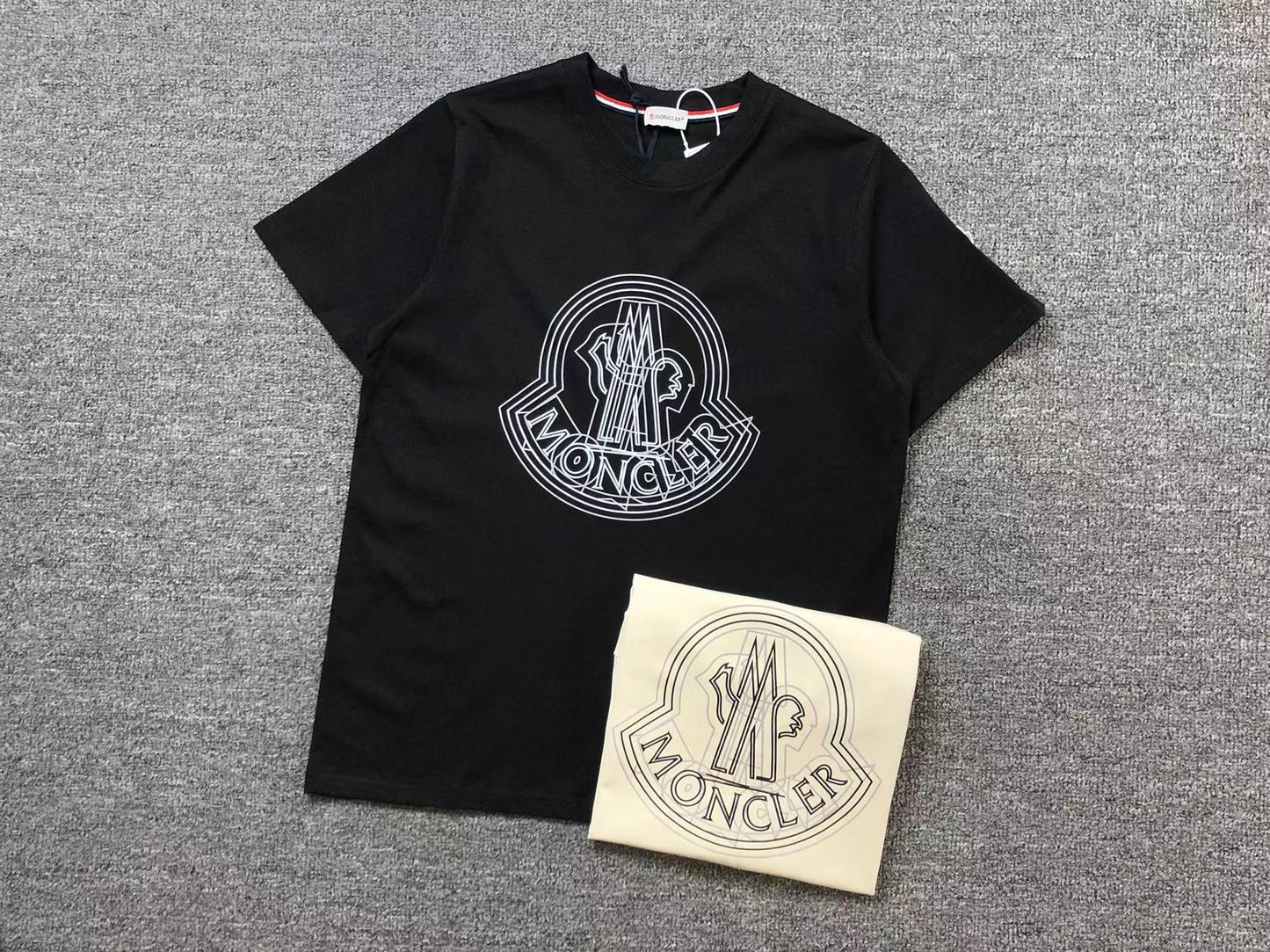 MONCLER T-SHIRT