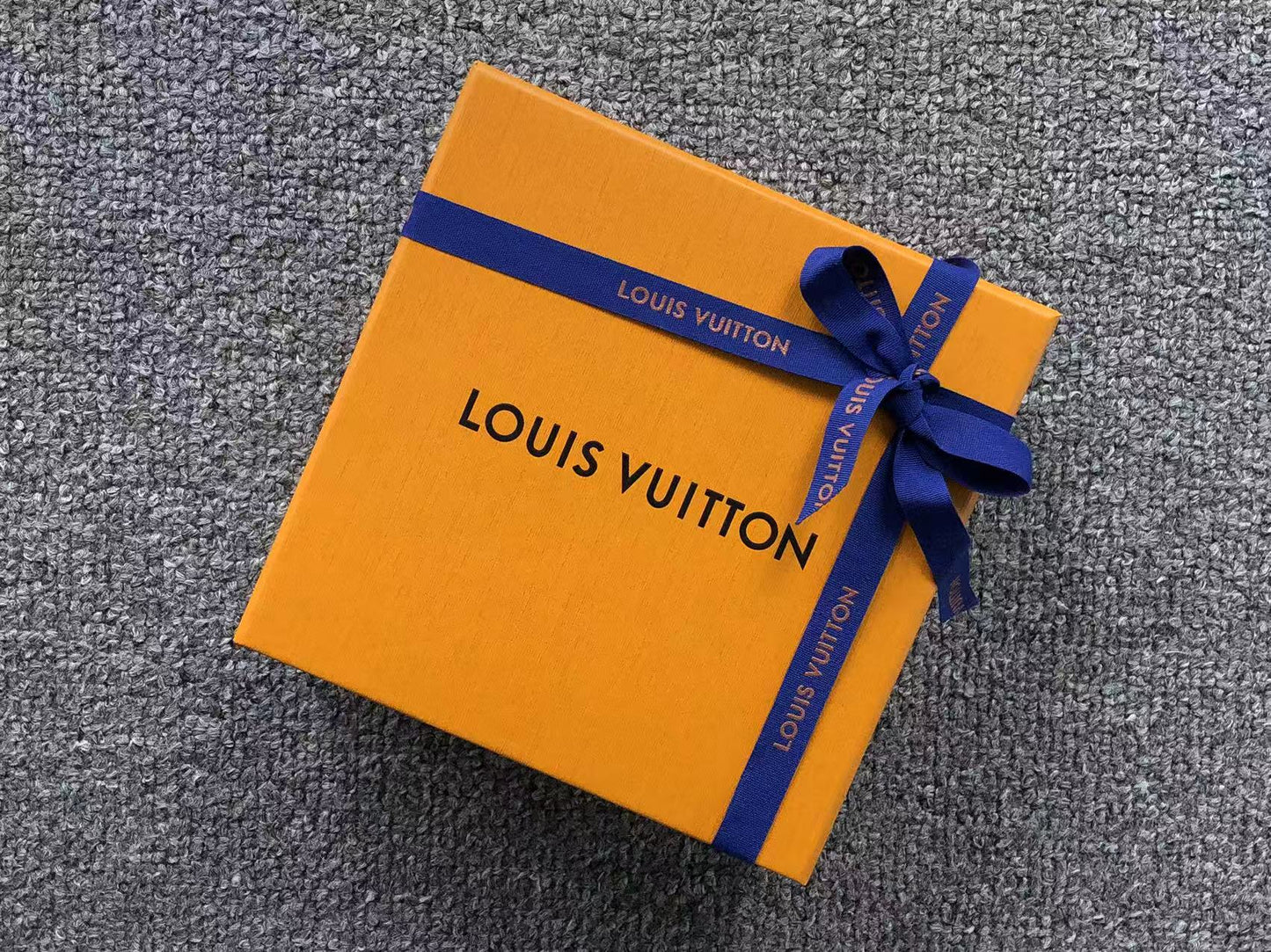 LV. CEINTURE