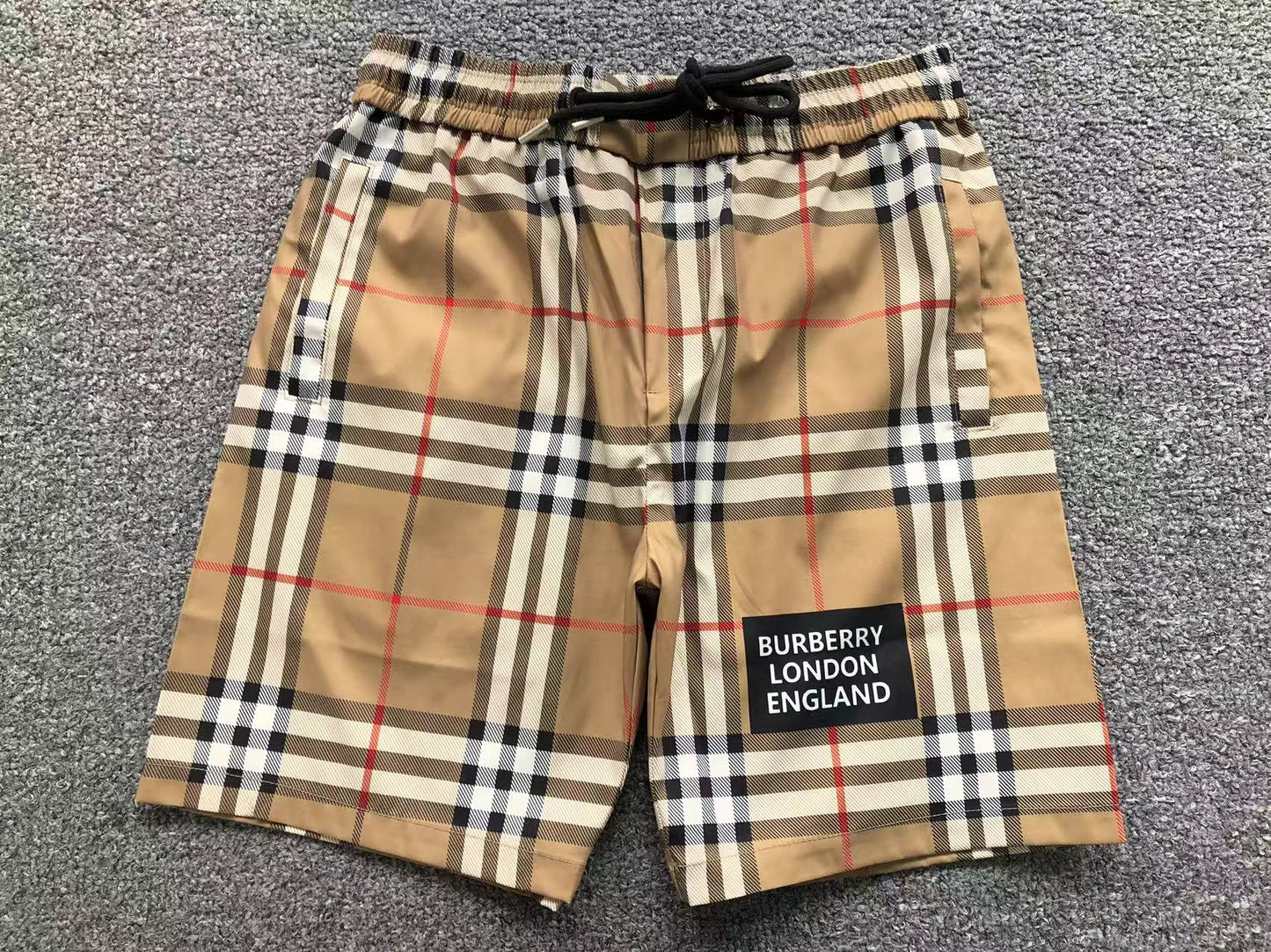 BURBERRY SHORT