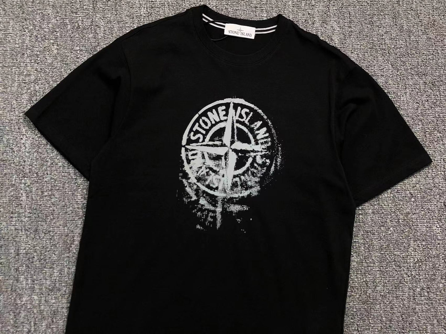 STONE ISLAND T-SHIRT