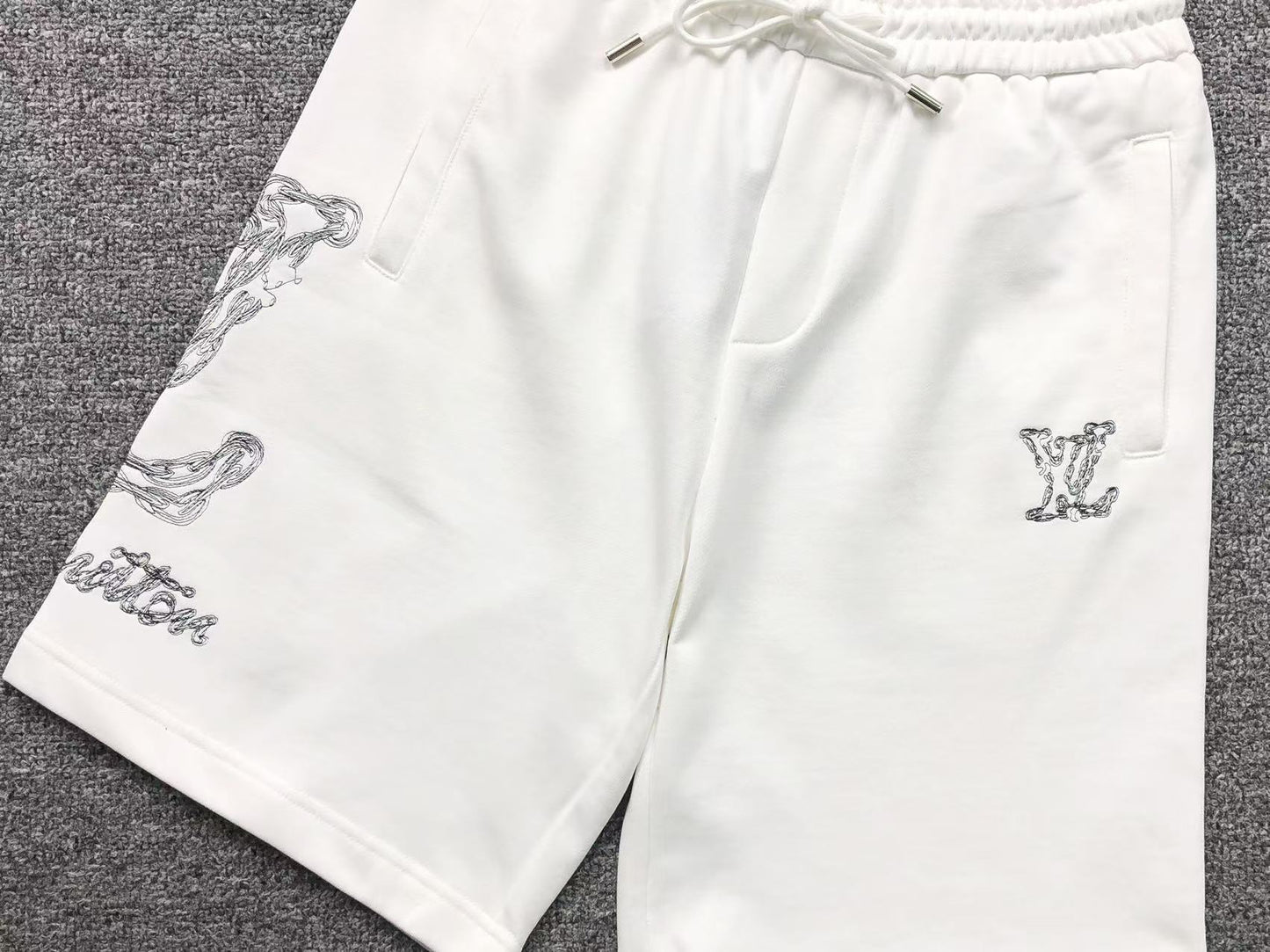 LV. SHORT