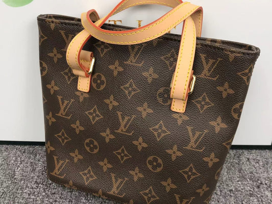 LV. SAC FEMME