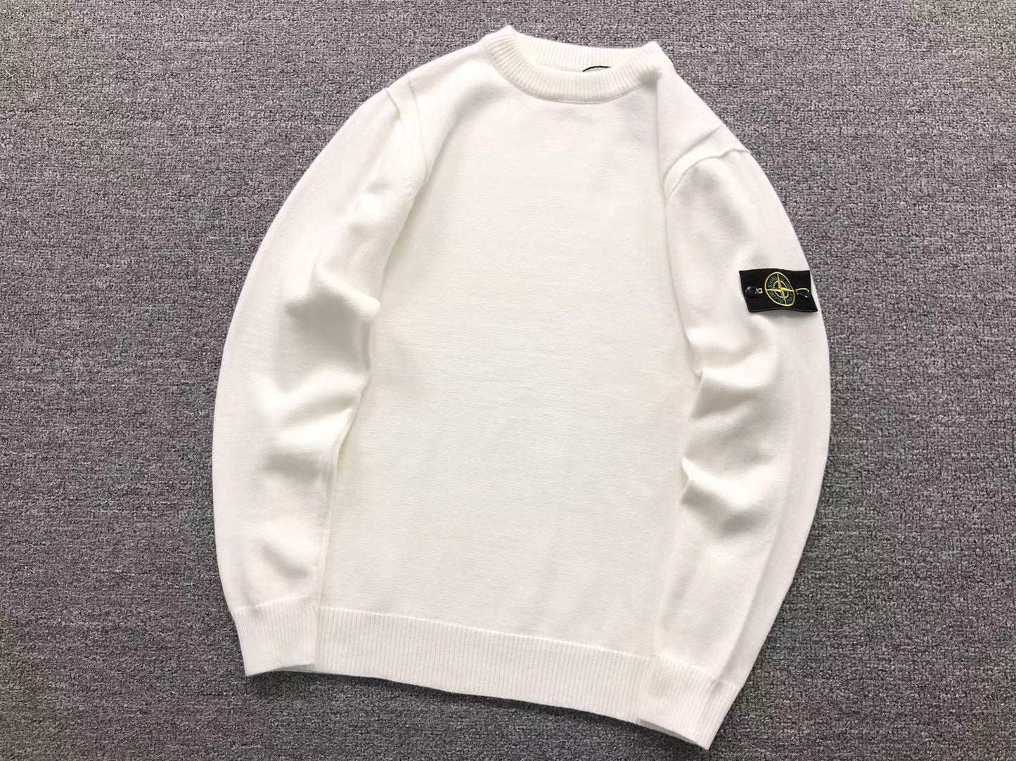 STONE ISLAND PULL