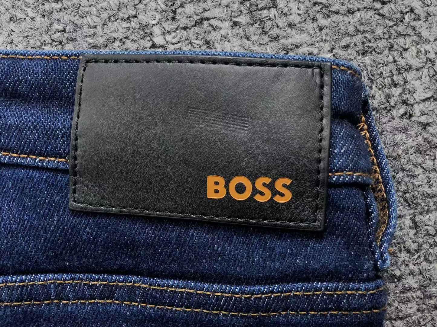 HUGO BOSS JEANS