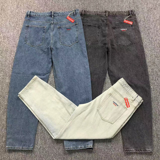 SUPREME JEANS