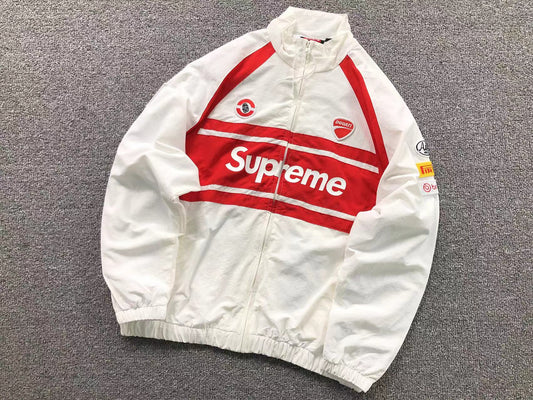 SUPREME VESTE