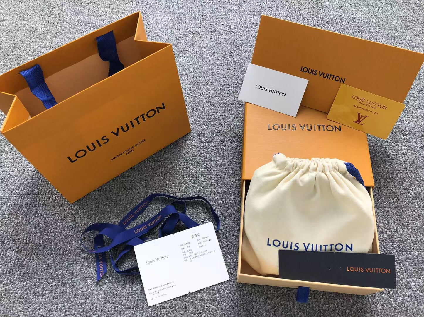 LV. CEINTURE