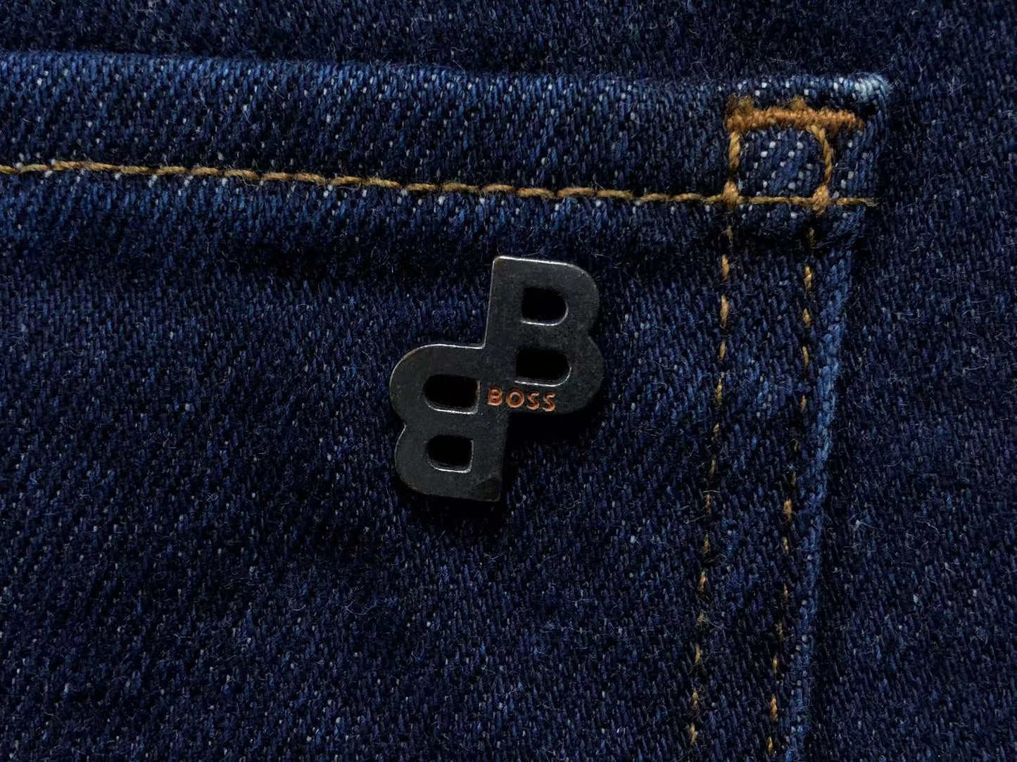 HUGO BOSS JEANS